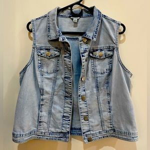 90s Style Light Wash Button Down Jean Vest Size L